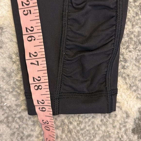 Lululemon Black Speed Tight Leggings - Picture 10 of 13